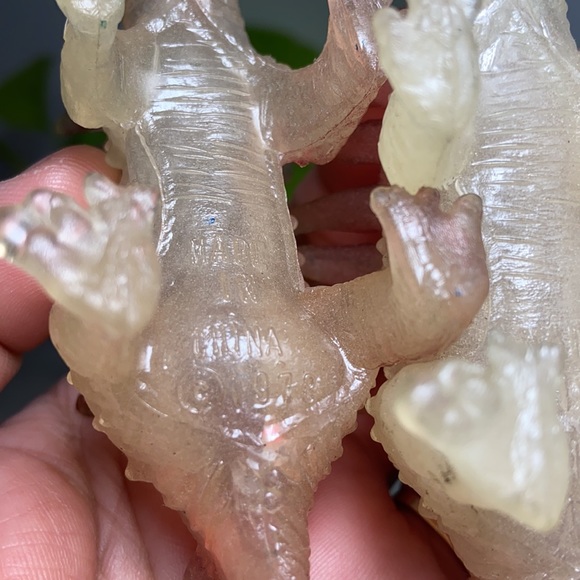 Vintage 1978 Talarurus Dinosaur Figurines set of two clear Dinosaur - Picture 15 of 17